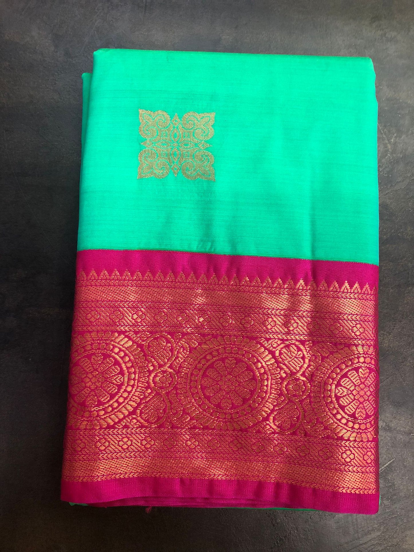 Kanchipuram saree