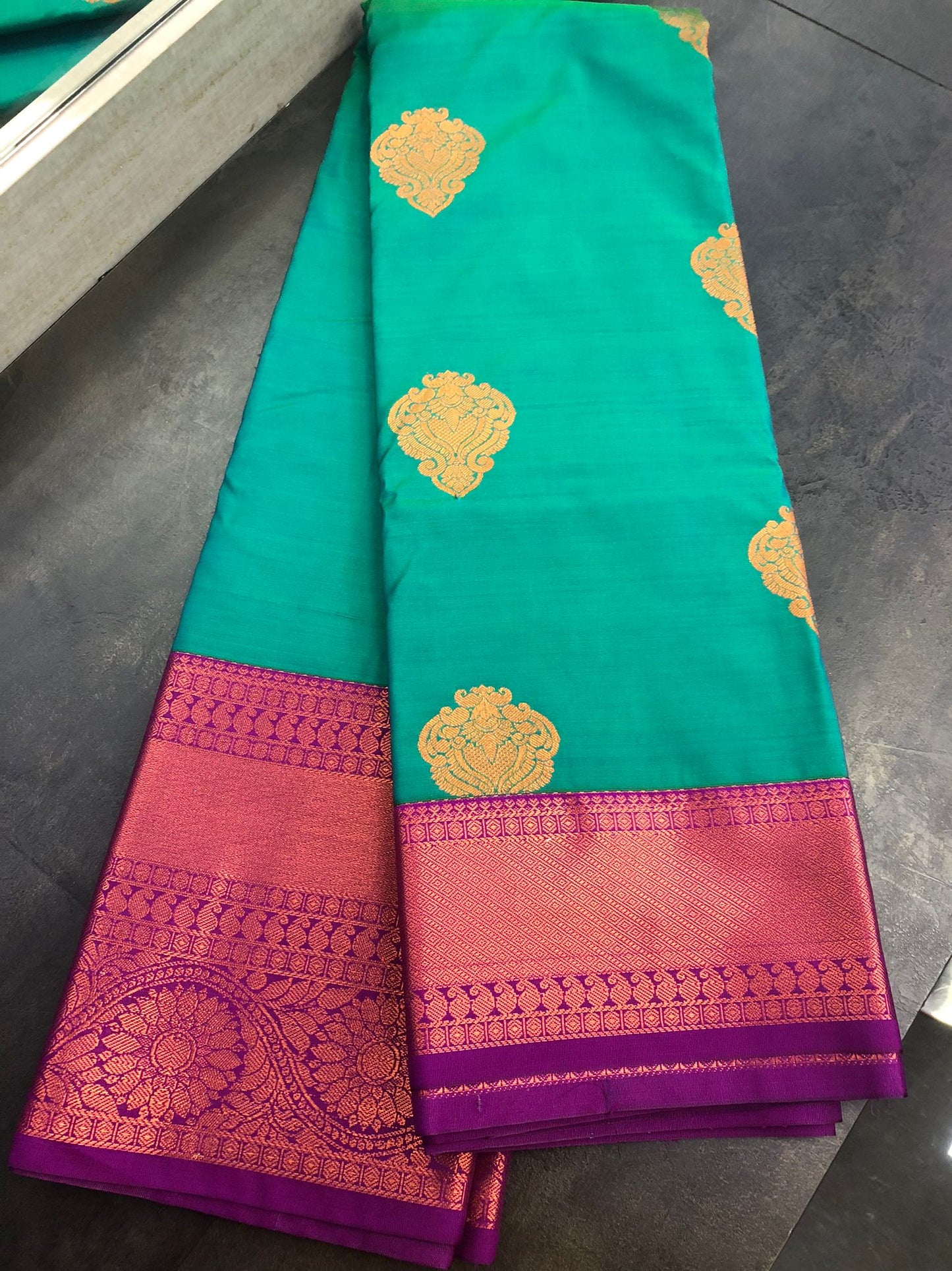 Kanchipuram Saree